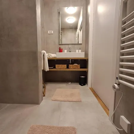 Apartma Anya