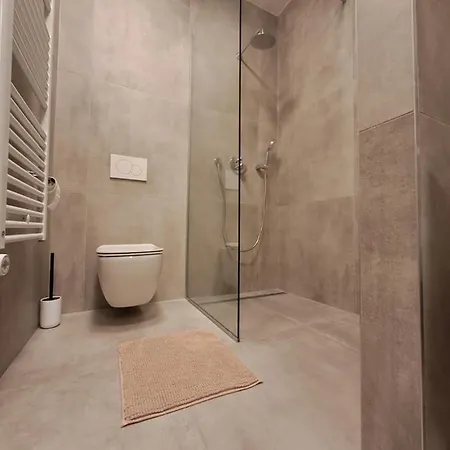 Anya Apartment *